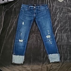 Hollister Co. Low Rise Jean Legging Crop, Distressed, Dark Wash, Size 7R/W28